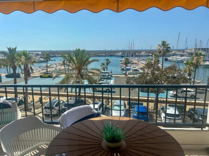 The Portside Jewel Puerto Villajoyosa Beachfront
