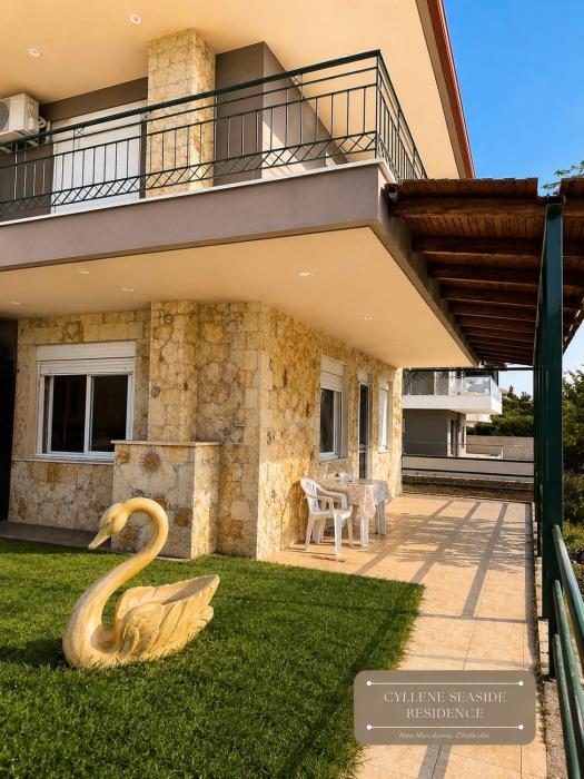 Cyllene Seaside Residence