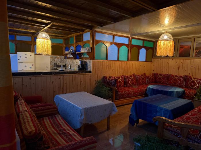 Mira Guest House