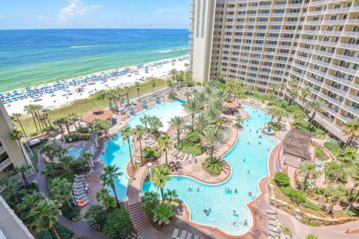 Beachfront condo with pool hot tub terrific beach views & balcony