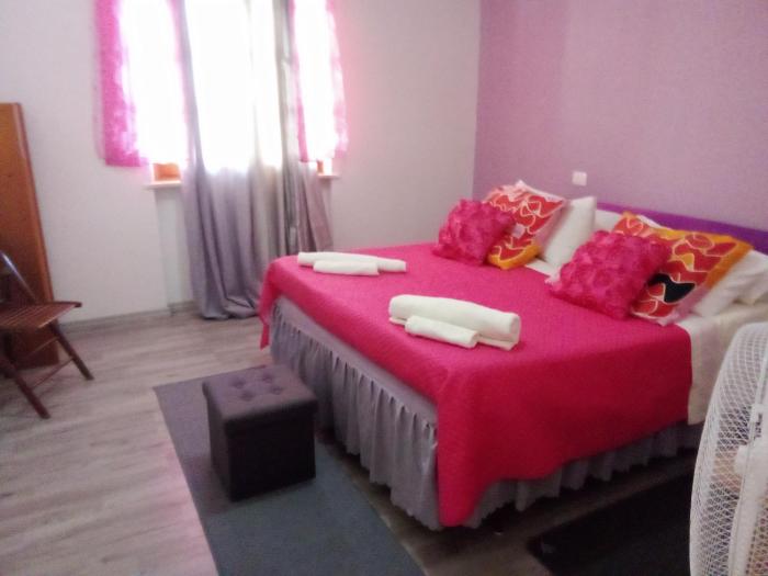 economy Smeralda rooms