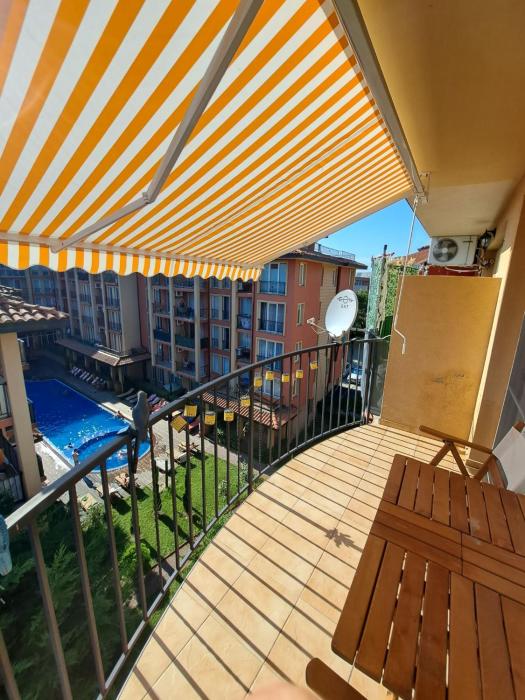 Sunny View