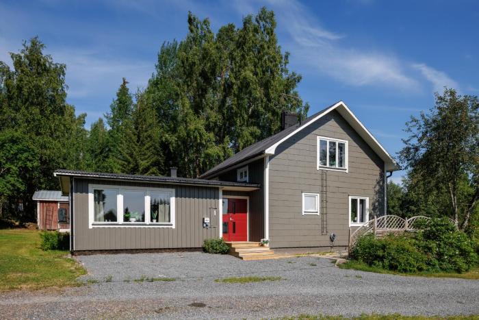 Guestly Homes - 4BR Villa with Private Sauna