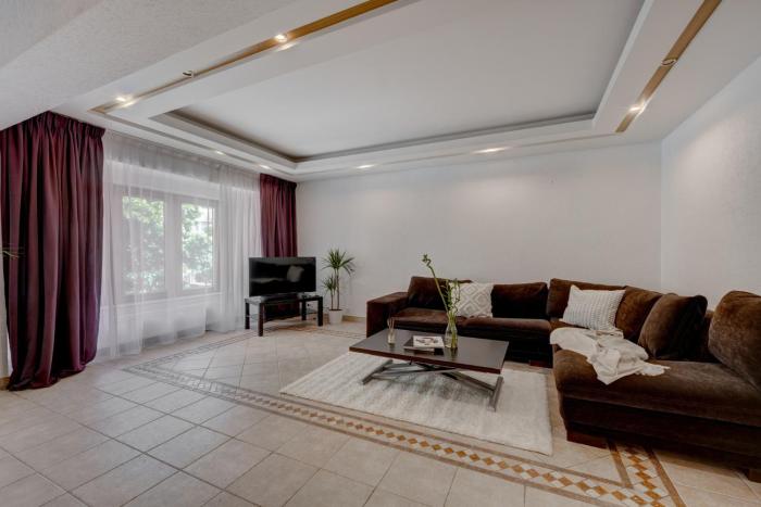 Cozy Apartment Floreasca Park