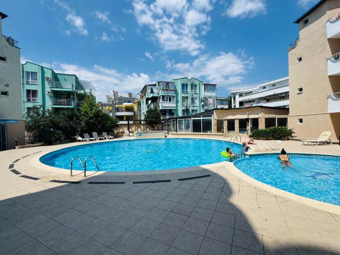ATOS 104 One Bedroom Apartament