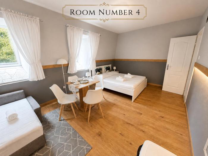 Castle Park Suites