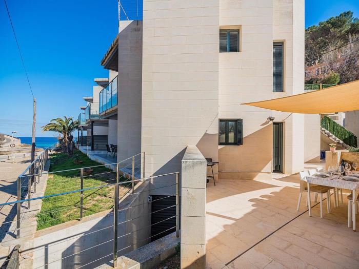 Apartment 20 m from Cala Molins Beach