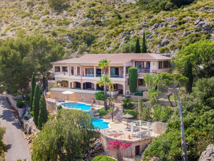 5-Bed Villa, Two Pools, Puerto Pollença