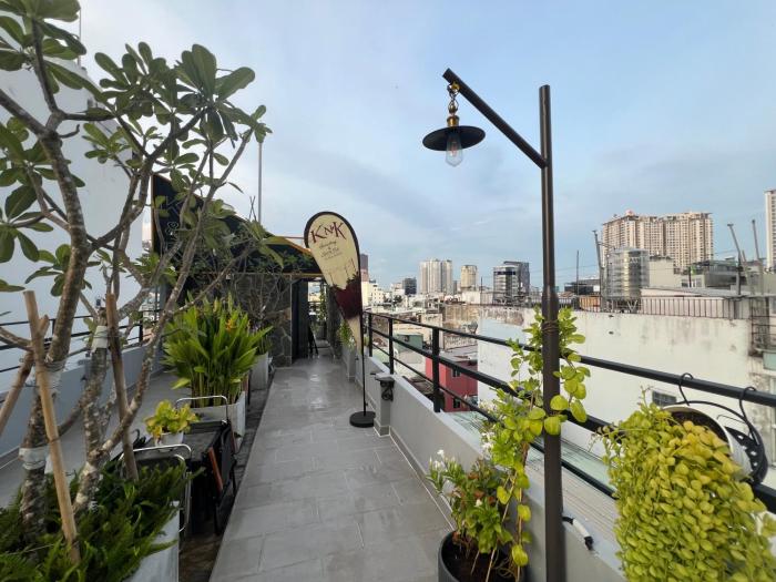 KnK Inn Boutique Hotel and Rooftop Sports Pub