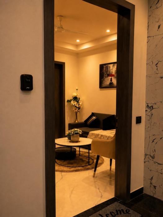 Cozy Marble Studio Premium 1BHK Stay in Gurgaon