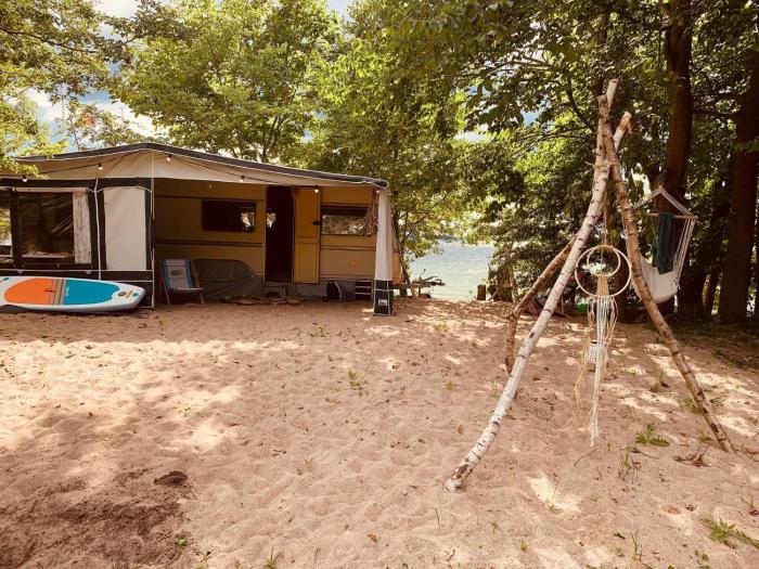 Przyczepa Chill House nad Darginem