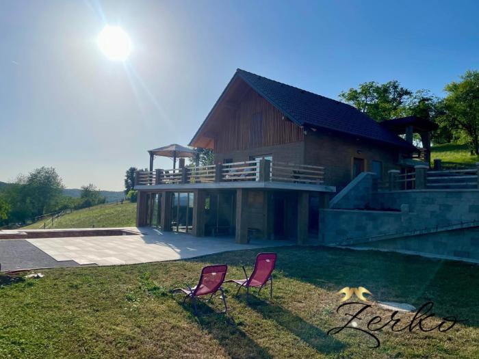 Zerko Holiday Apartment Janko with outdoor JACUZZI for FREE