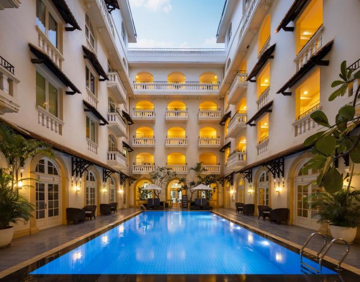 Central Mansions Hotel and Apartments