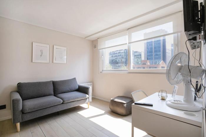 Close to everything in Providencia 2BR2BA Apt