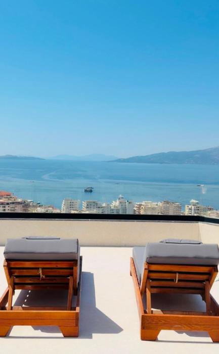 Queen Palace Luxury Hotel