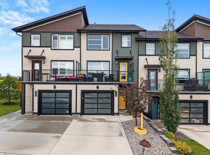 On The Ridge 3BR Sylvan Lake Retreat Sleeps 6