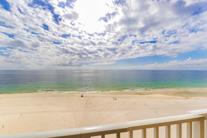 Inviting Gulf-front condo In Perdido Key with waterfront pool hot tub and oceanfront balcony