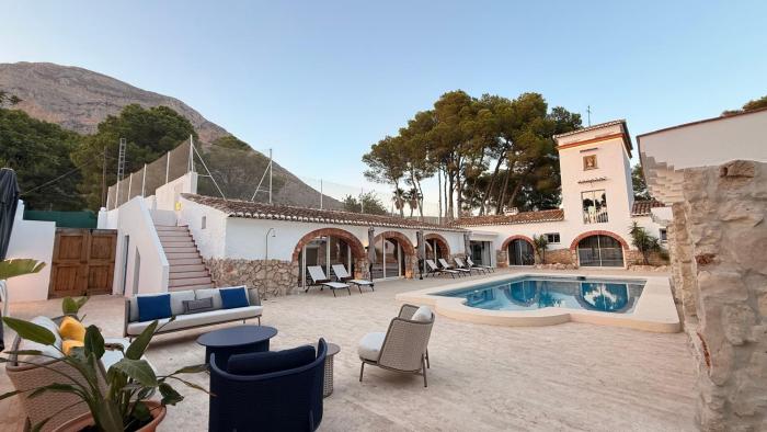 Finca Matriz- Peaceful Haven In Jávea