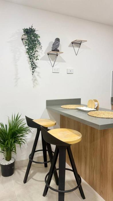 Cozy 2BR Apartment near Metro with Coworking and Gym