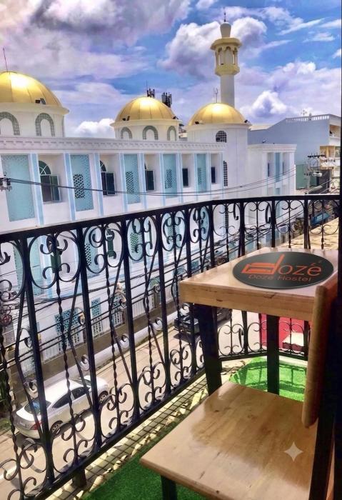 Doze Hostel