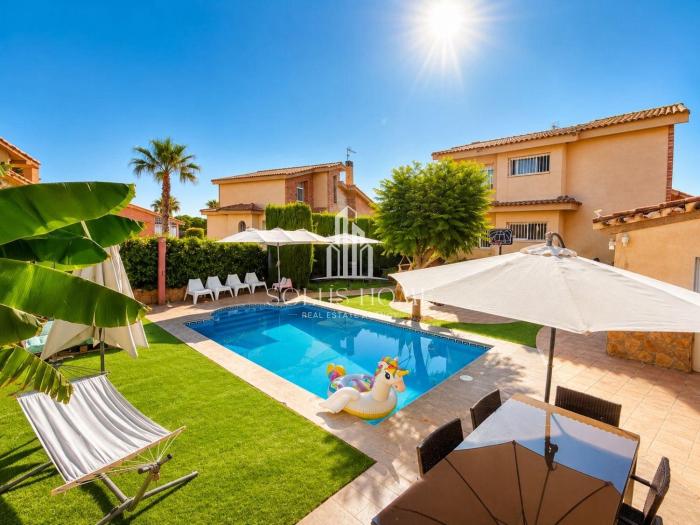 Sunridge Villa La Loma
