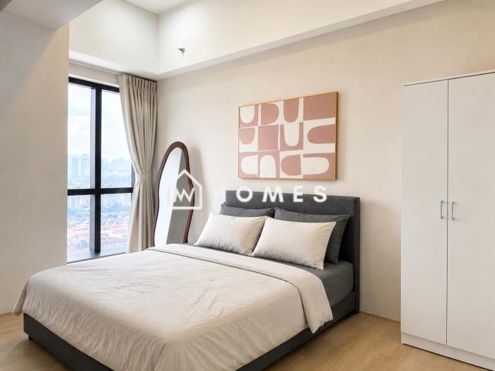 2BR Revo 1 Min to Pavilion2 Skypool L26