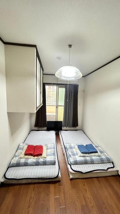 One bedroom apartment 106 Hirai 2, 2 minutes walk from train station, 2 people use