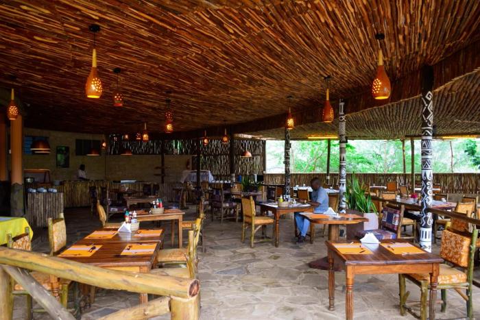 Boma Simba Safari Lodge