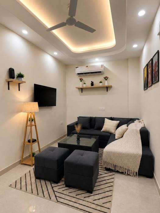 The Calm Corner 2Bhk By HomEscape