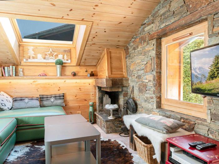 Superbe duplex avec jardin à Chamonix, 4 pers, animaux admis, parking, wifi - FR-1-343-167