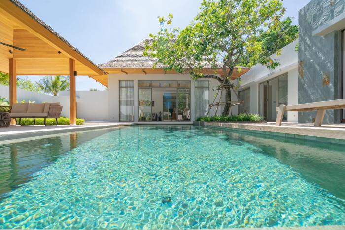 3BR Pool Villa at Anchan Flora with a Large Garden