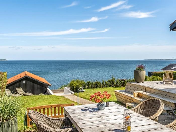 Holiday Home Tobias - 45m to the fjord by Interhome