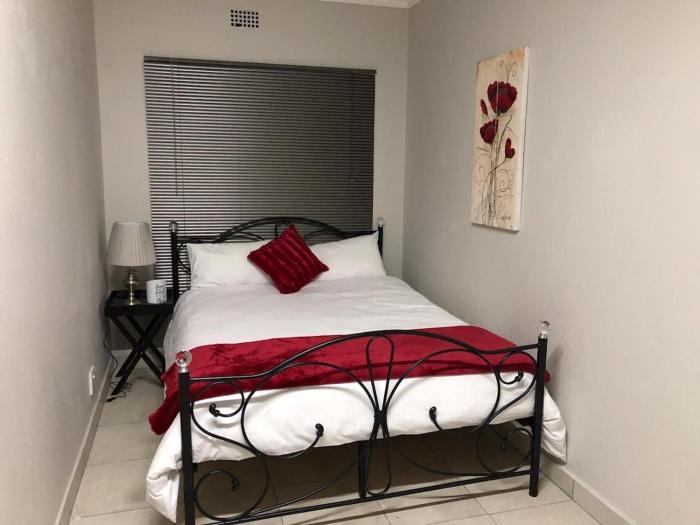 Checked Inn 2F