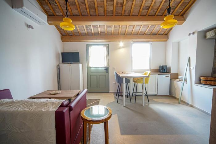Studio Apartments Ad Finem Vilae