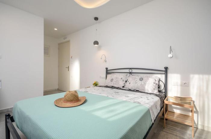 Naxos Central Room Double Room Private Balcony City Views