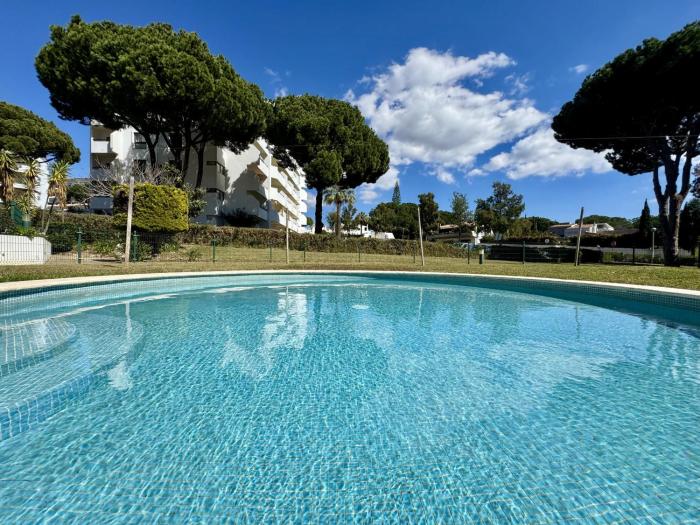 Vilamoura Charming 3 With Pool by Homing