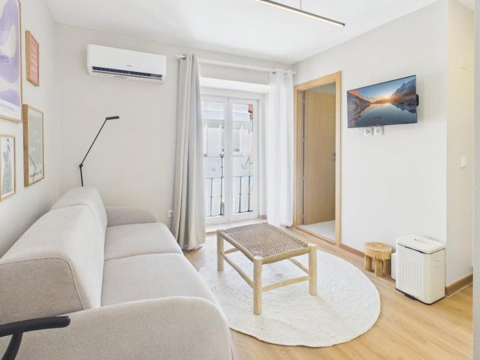 Brand-New Cosy Studio w AC - Príncipe Real | By Airnest
