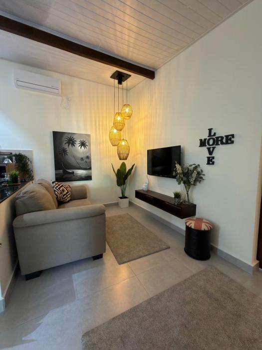 Private Suite for 2 in Ahangama Surf Beach
