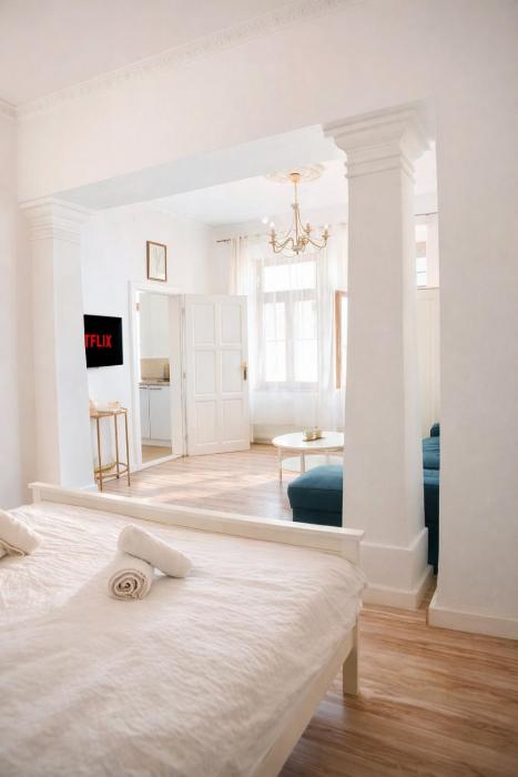 Quiet apartment in heart of city