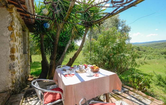 Stunning Home In Saturnia