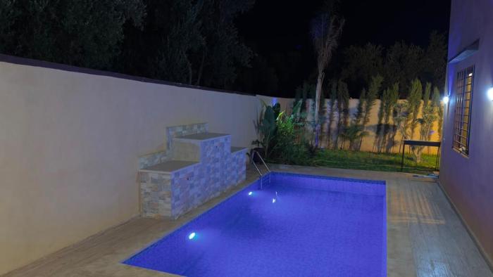 Évadez-vous dans une magnifique villa neuve et contemporaine