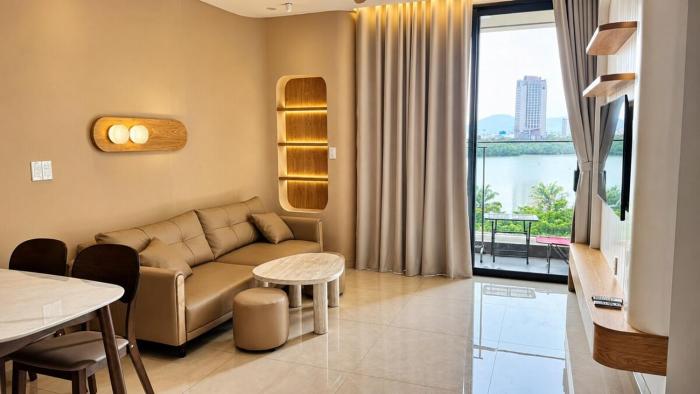 Da Nang Riverside Retreat