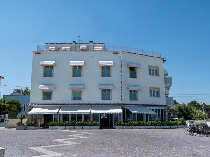 Hotel Excelsior