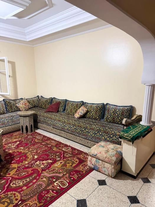 Private First Floor in Villa