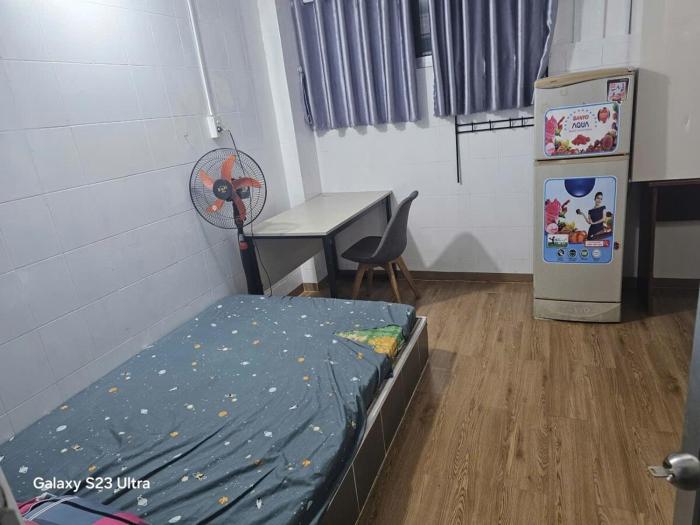 Small, fully furnished apartment in District 1 near Ben Thanh Market