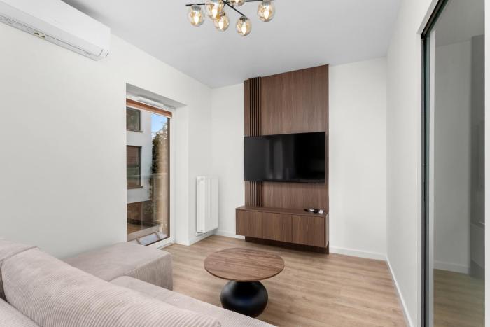 Rondo Matecznego Prestige Apartment by BookingHost