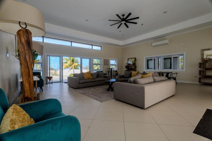 Oceanpointe Luxury Retreat