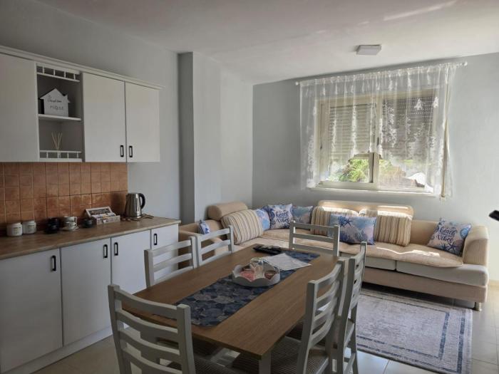 Celiku Apartment