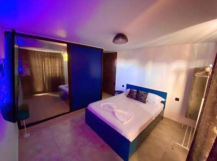 Sea View Premium