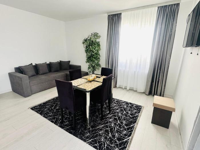 Black and White Apartaments